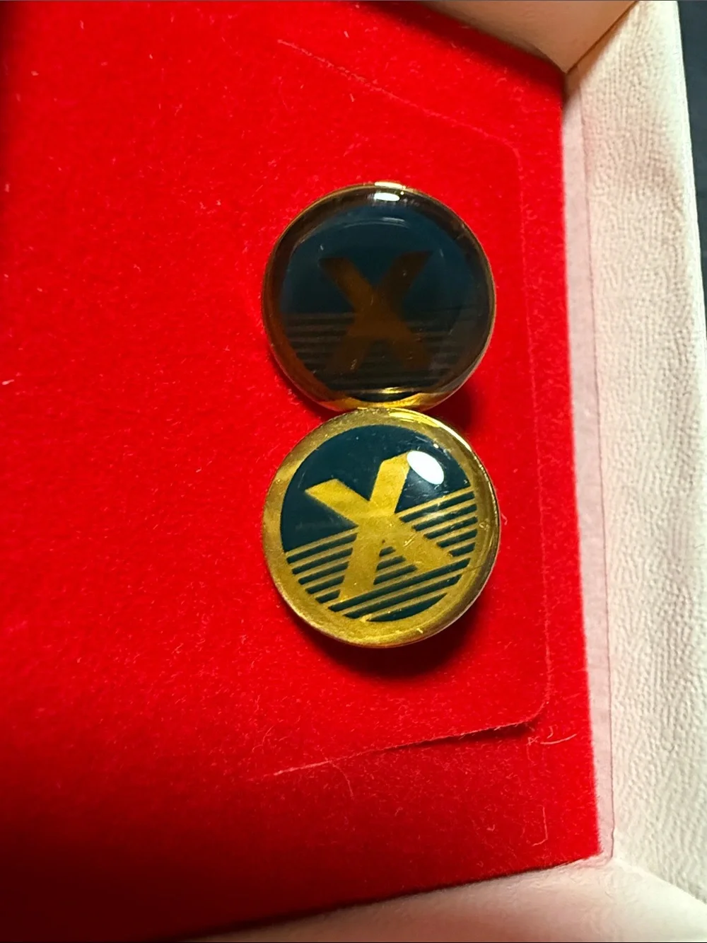 Vintage Celebrity Cruise Line Gold-tone Round Enamel Cufflinks with logo